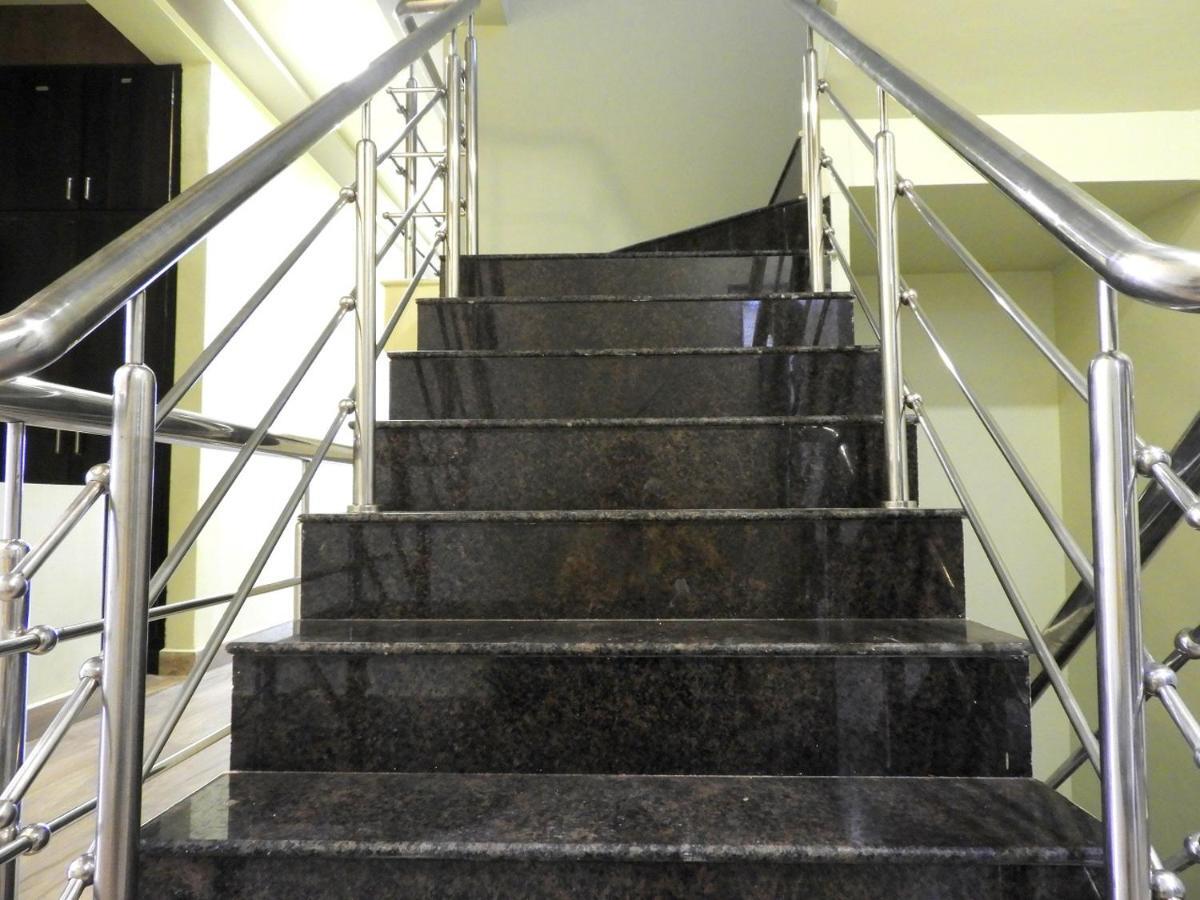 Hotel Somnath Daksh Ngoại thất bức ảnh
